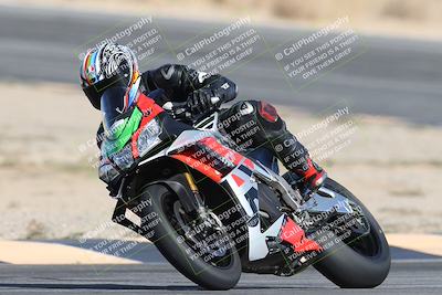 media/Nov-16-2025-Race Pace (Sun) [[8c5fa54630]]/Non Verified Riders (1st 20 Minutes)/2-Turn 10 (1010am)/